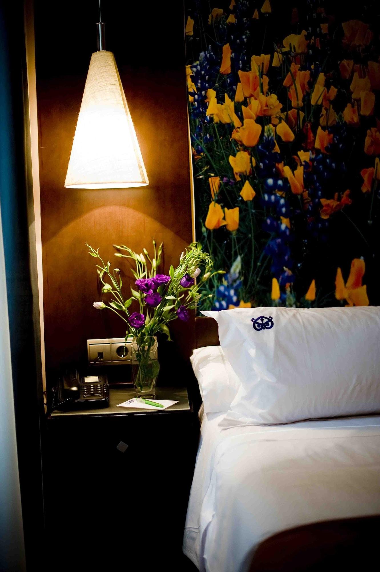 Hotel Gran Via 44 4*