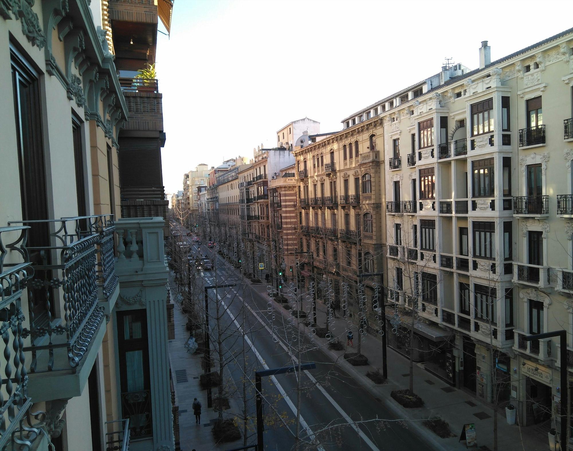 Hotel Gran Via 44 Granada