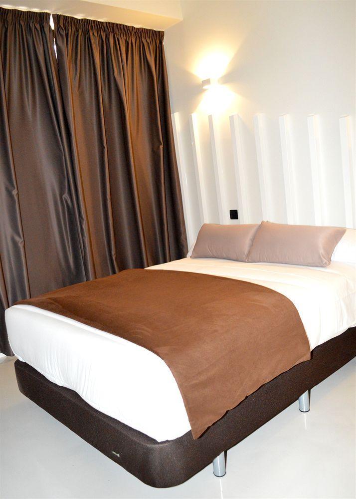 Hotel Gran Via 44 4*